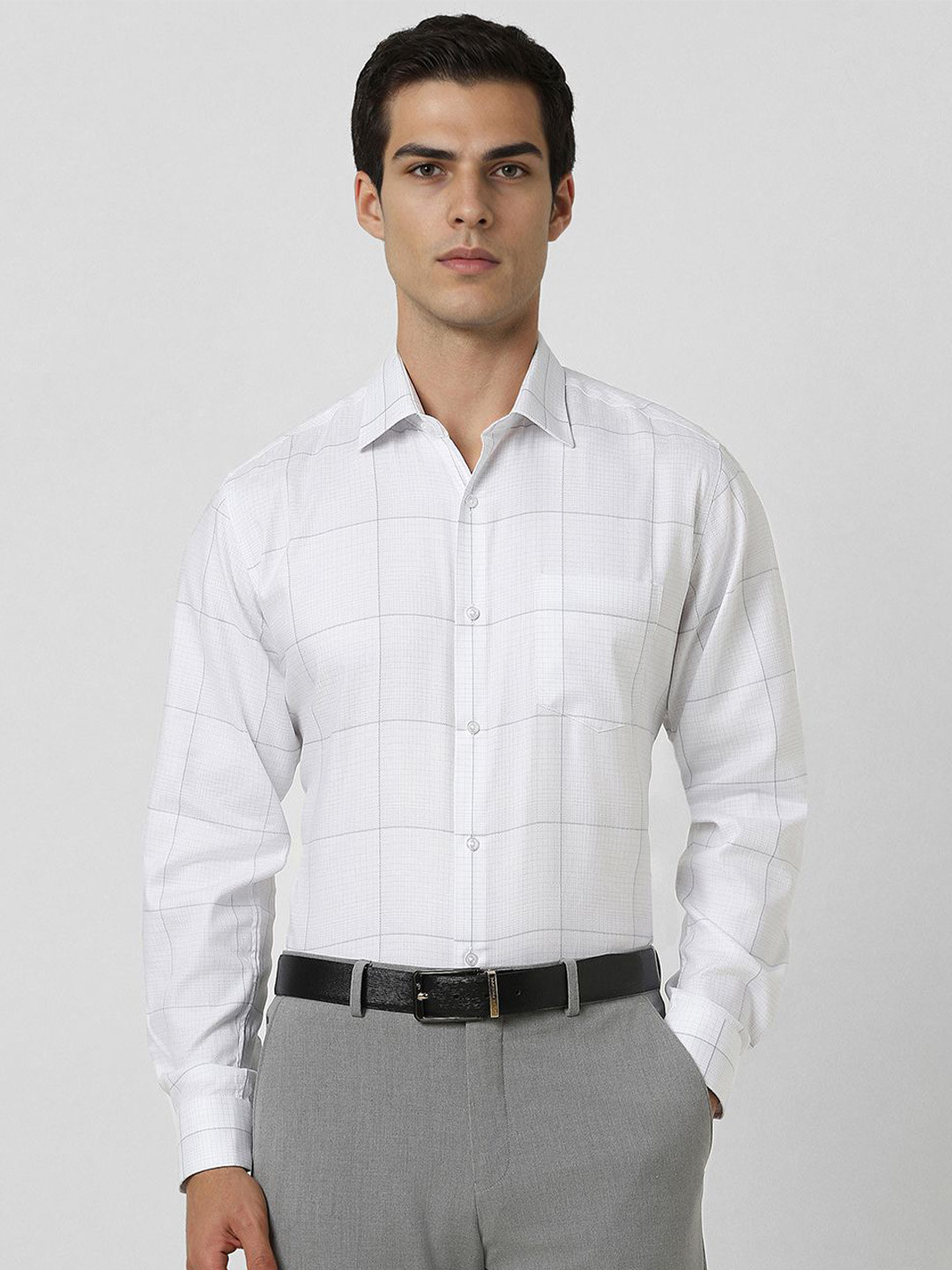 

Van Heusen Men Spread Collar Buffalo Checked Cotton Slim Fit Formal Shirt, White