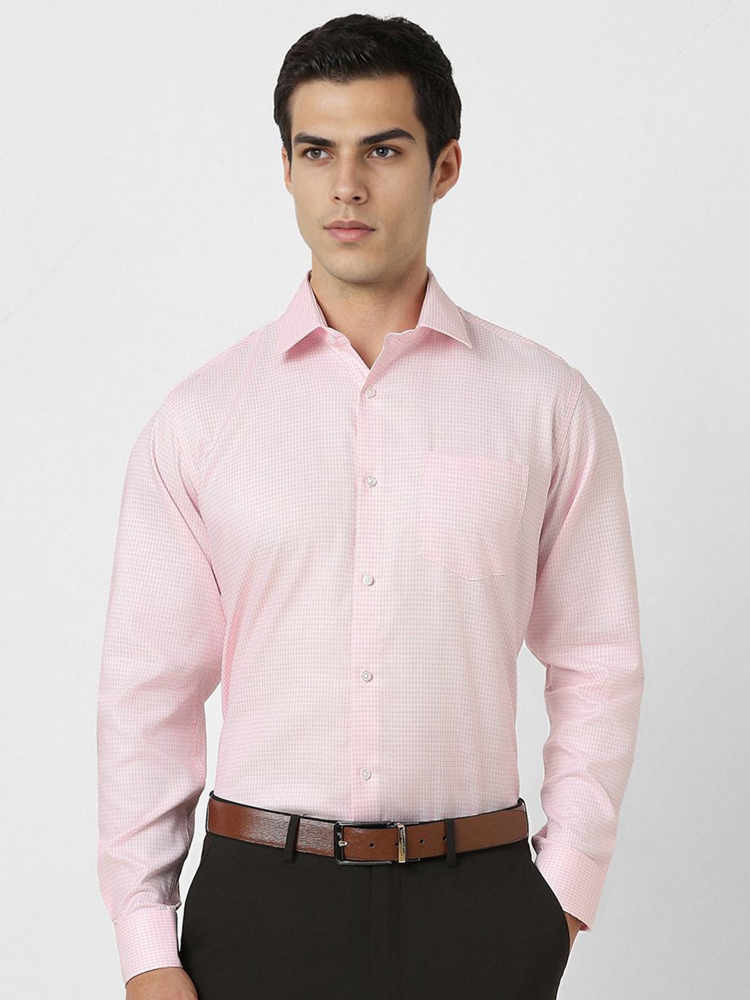 

Van Heusen Men Spread Collar Micro Checked Cotton Formal Shirt, Pink