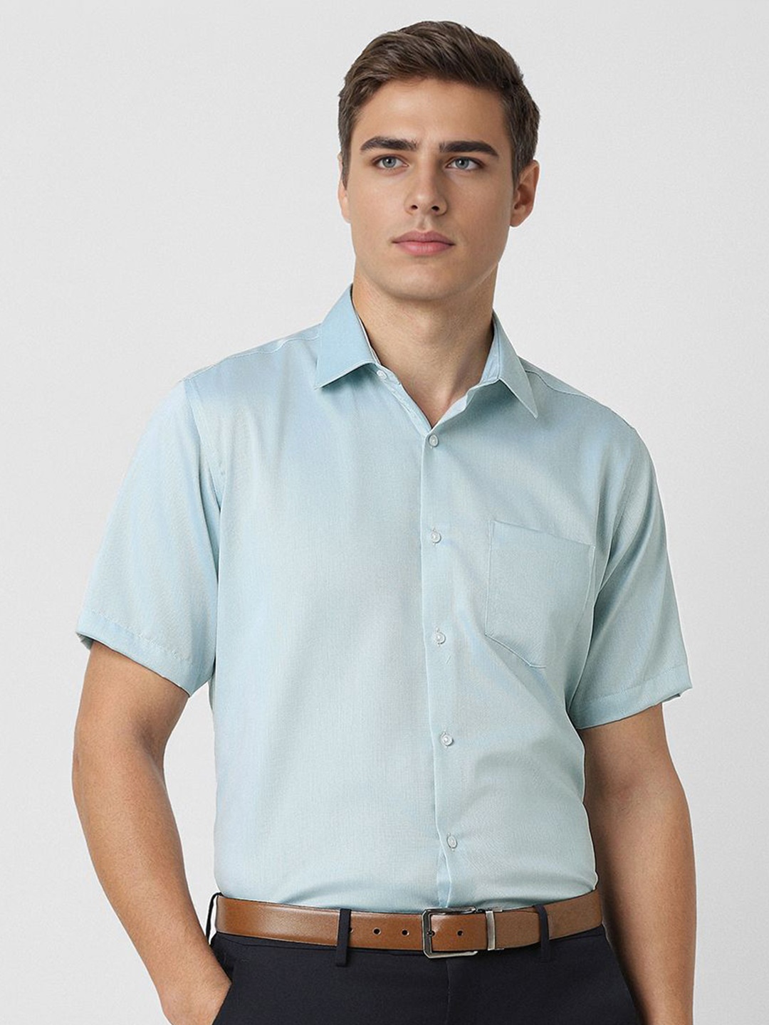 

Van Heusen Men Spread Collar Textured Cotton Formal Shirt, Blue