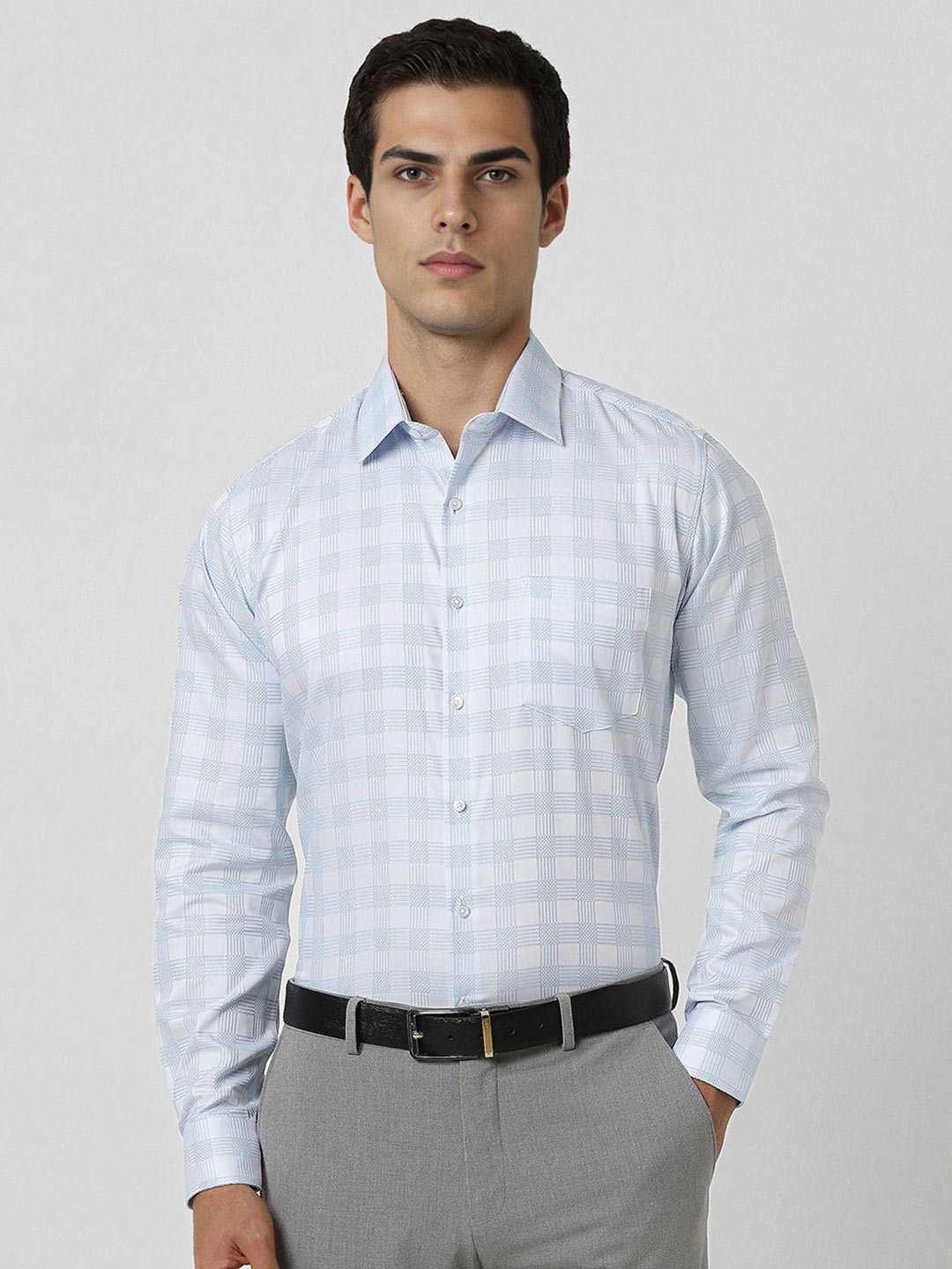 

Van Heusen Men Spread Collar Tartan Checked Cotton Formal Shirt, Blue