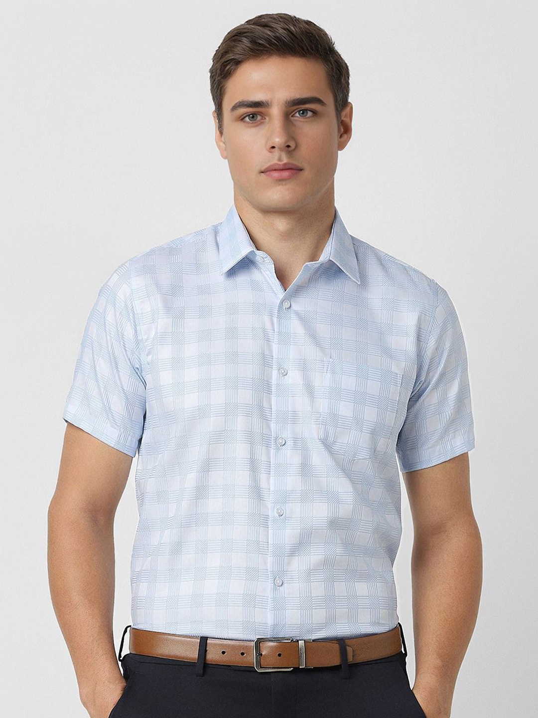

Van Heusen Men Spread Collar Tartan Checked Cotton Formal Shirt, Blue