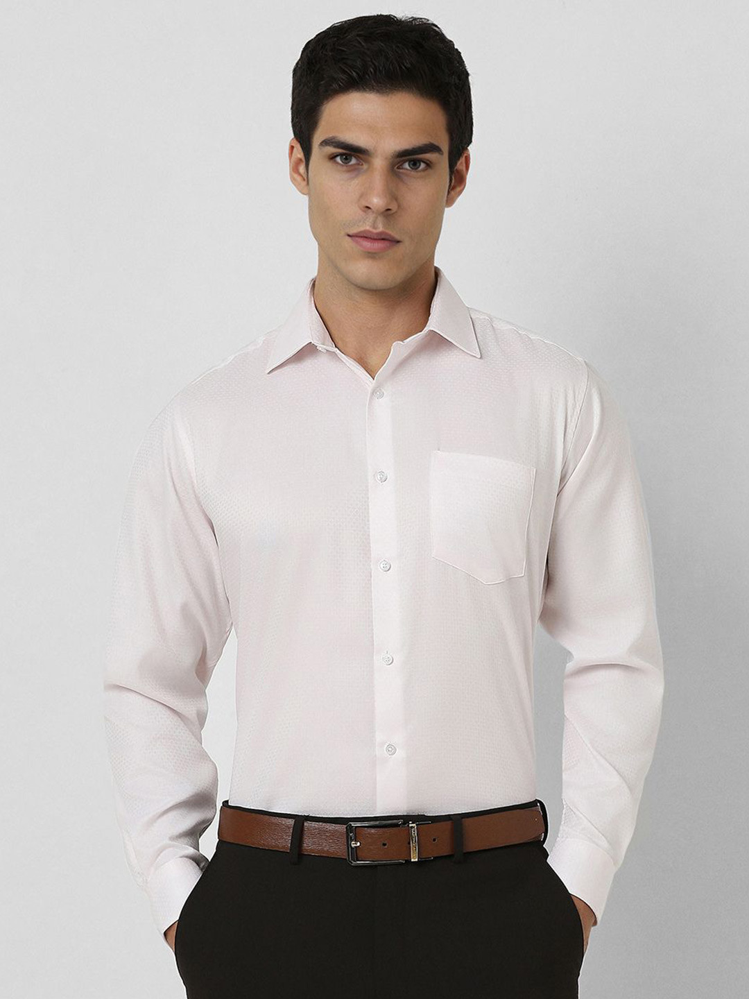 

Van Heusen Men Spread Collar Textured Cotton Slim Fit Formal Shirt, White