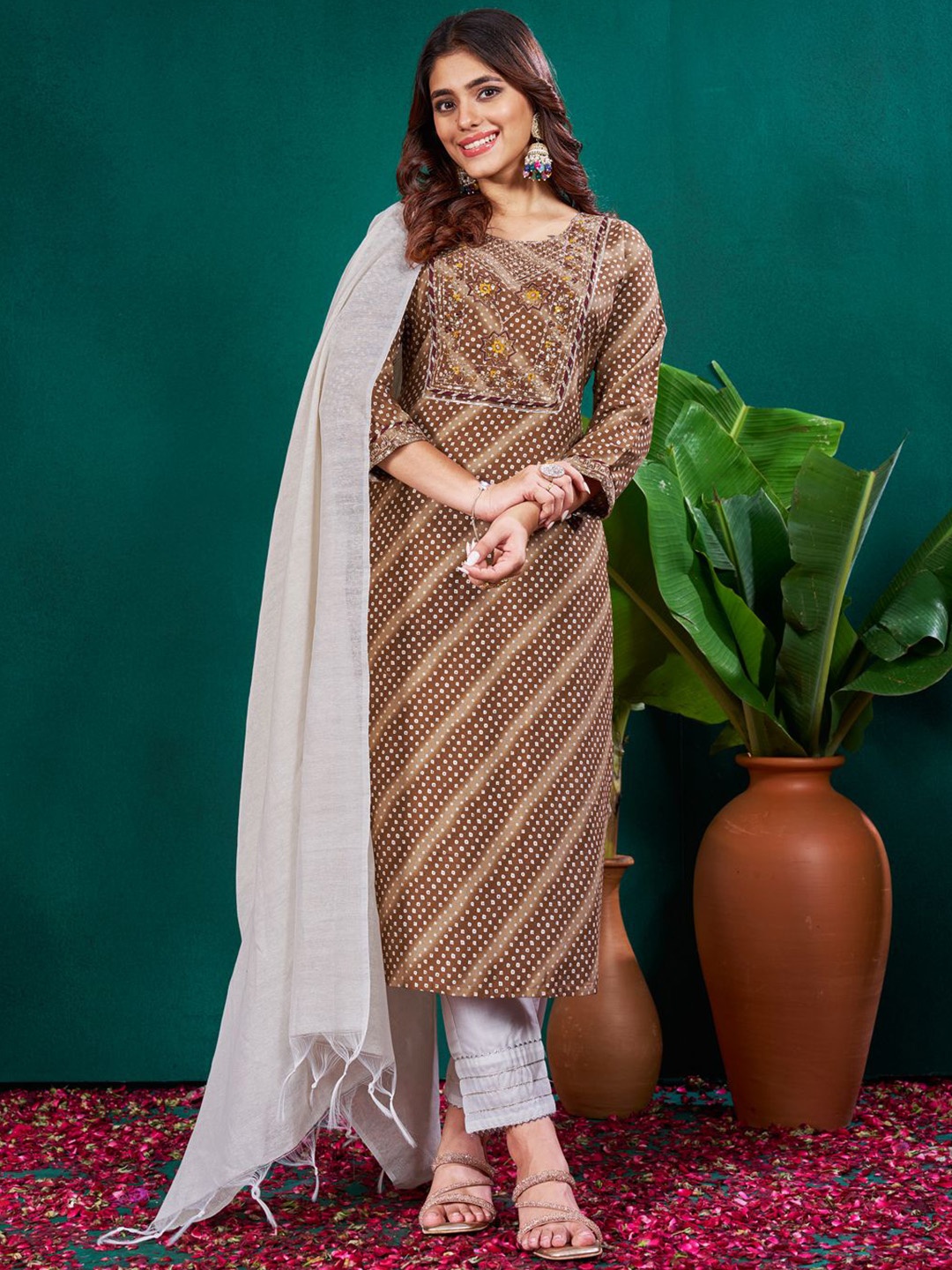 

Anouk Coffee Brown Bandhani Printed Sequinned Straight Kurta With Trousers & Dupatta