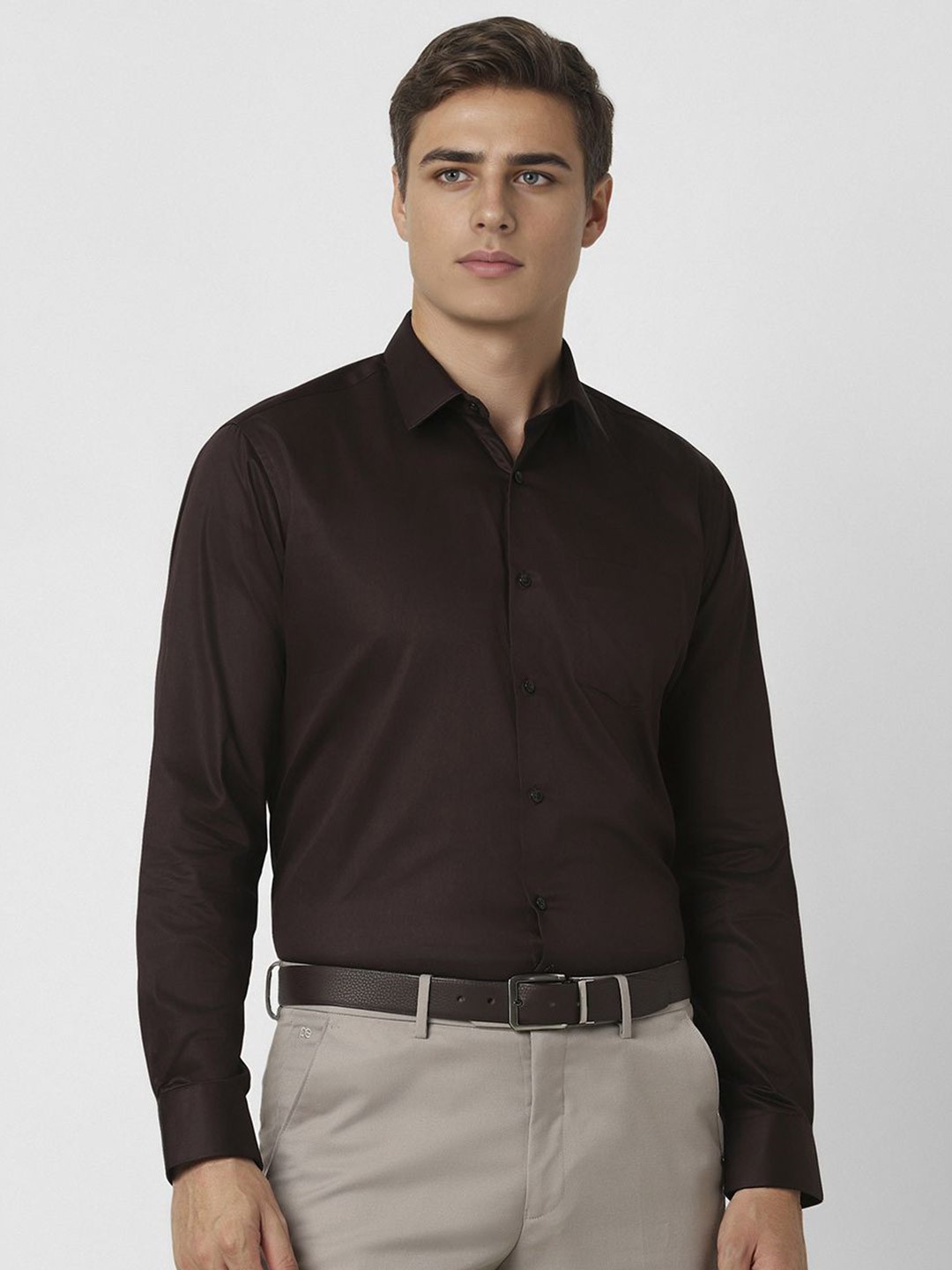 

Van Heusen Men Spread Collar Solid Cotton Slim Fit Formal Shirt, Brown