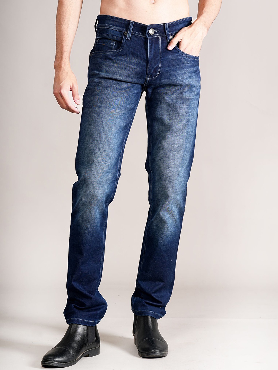 

Cantabil Men Heavy Fade Stretchable Jeans, Blue