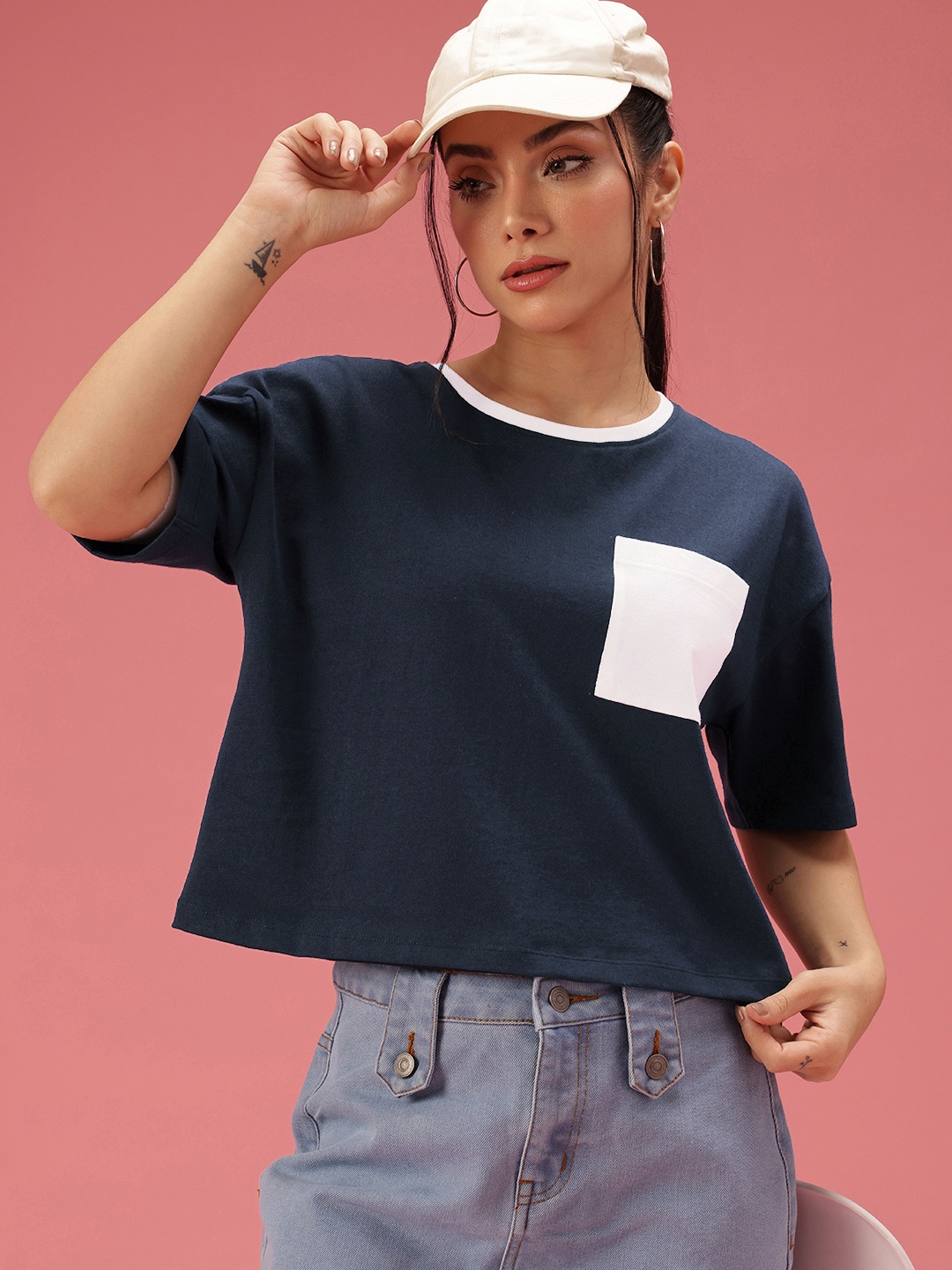 

DressBerry Boxy Fit Crop T-shirt, Navy blue