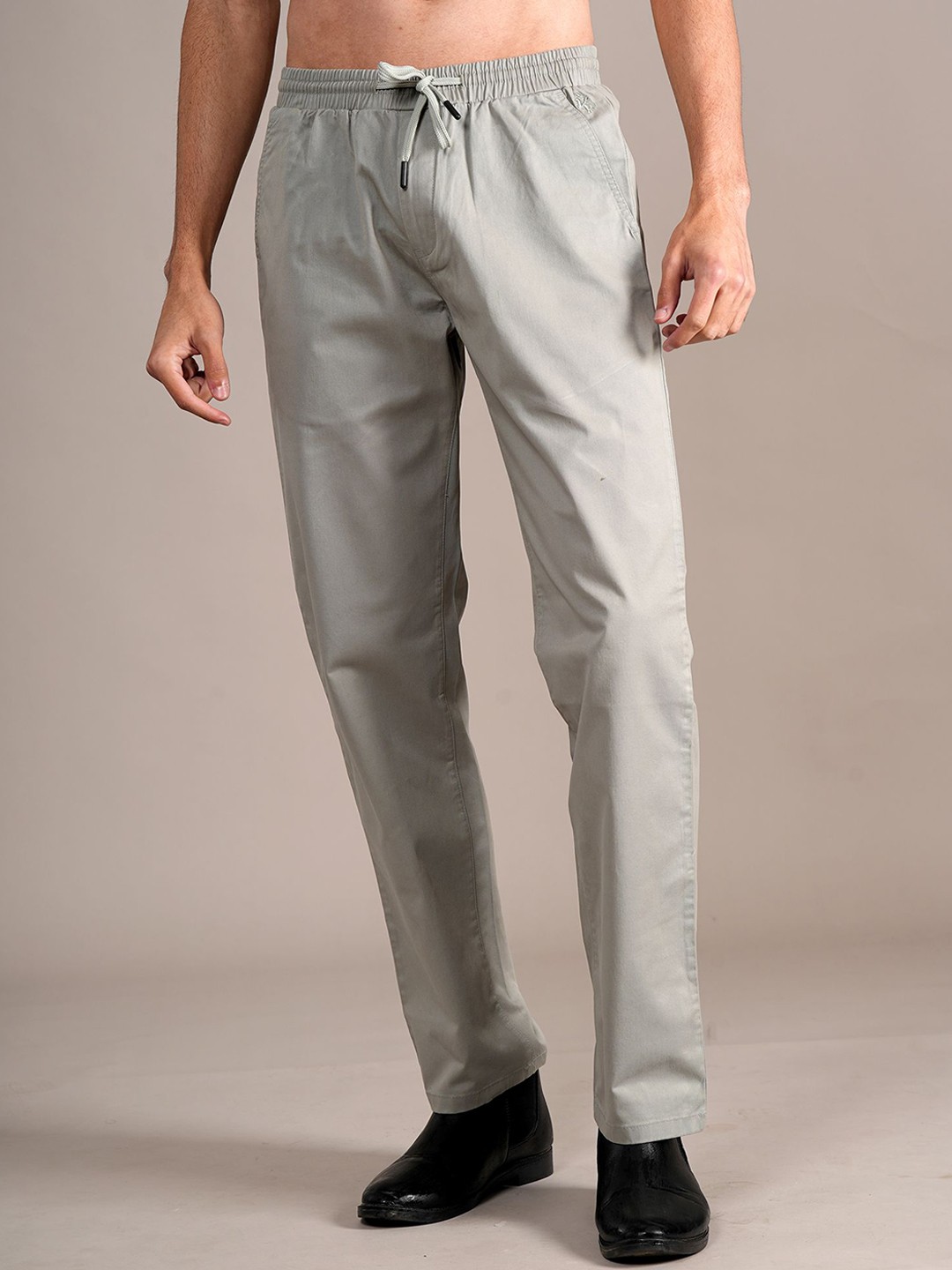 

Cantabil Men Cotton Mid-Rise Regular Fit Trousers, Green