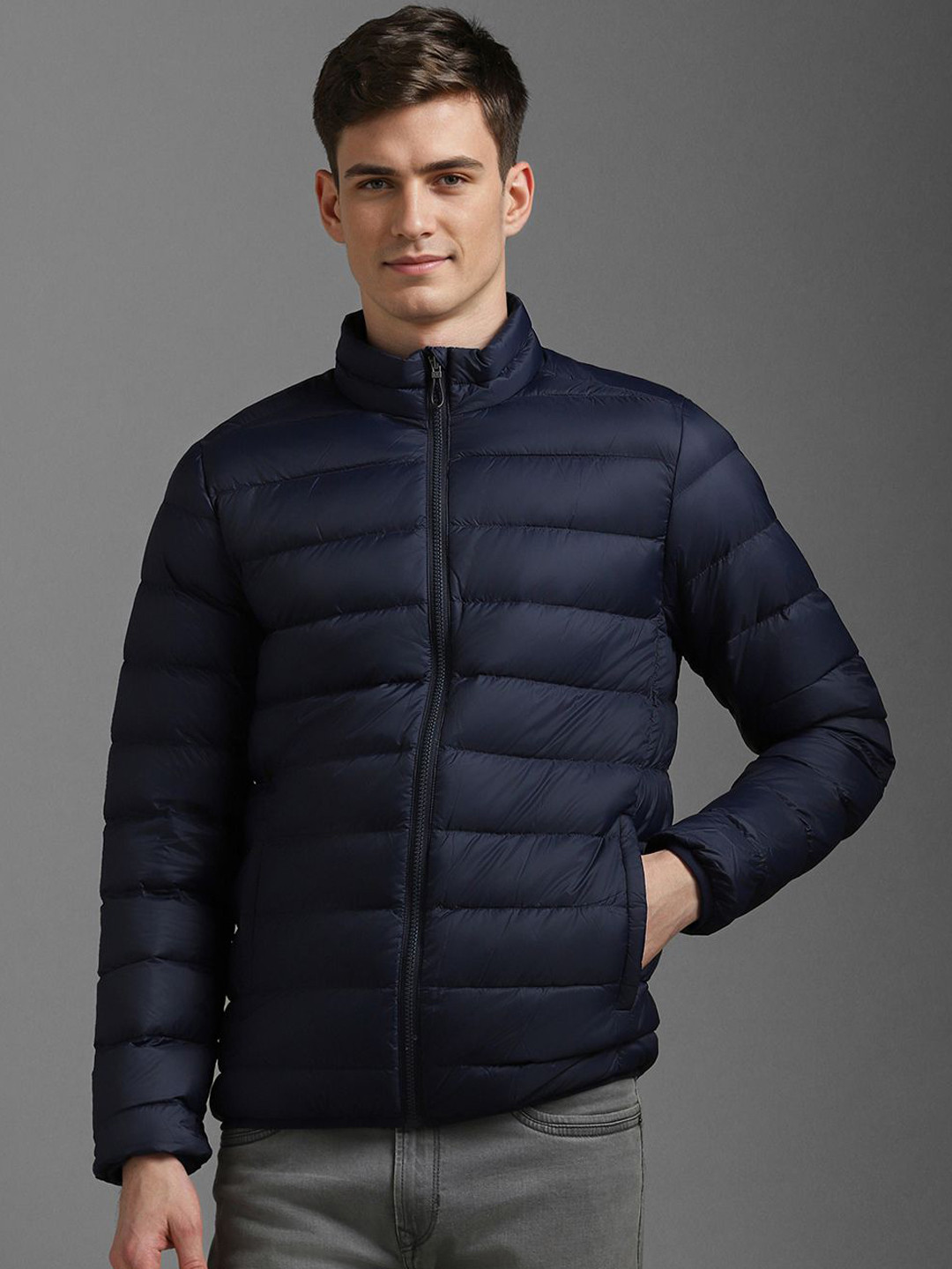 

Louis Philippe Sport Men Solid Mock Collar Padded Jacket, Navy blue