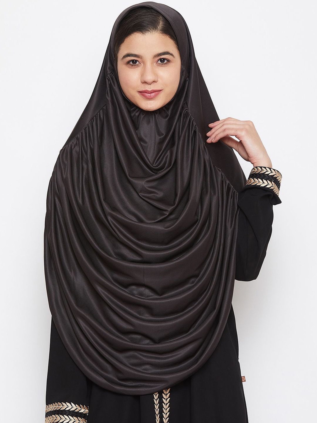 

NABIA Women Round Neck Long Sleeve Hijab, Black