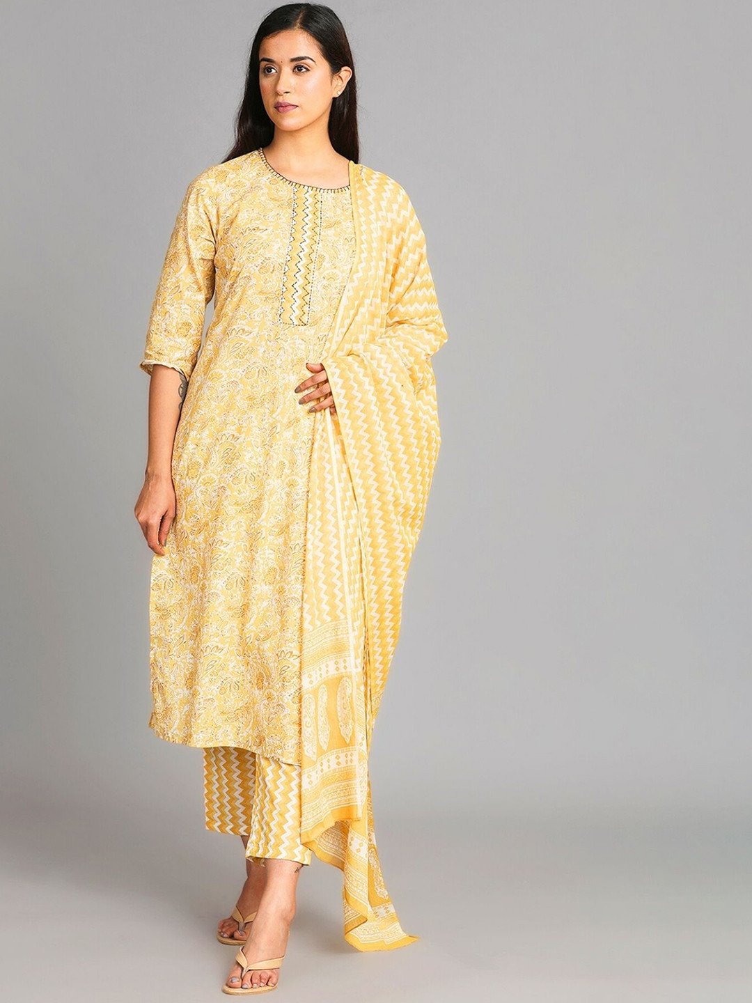

AAVARANA BY KARNIKA Floral Printed Thread Work Pure Cotton Kurta With Trouser & Dupatta, Yellow