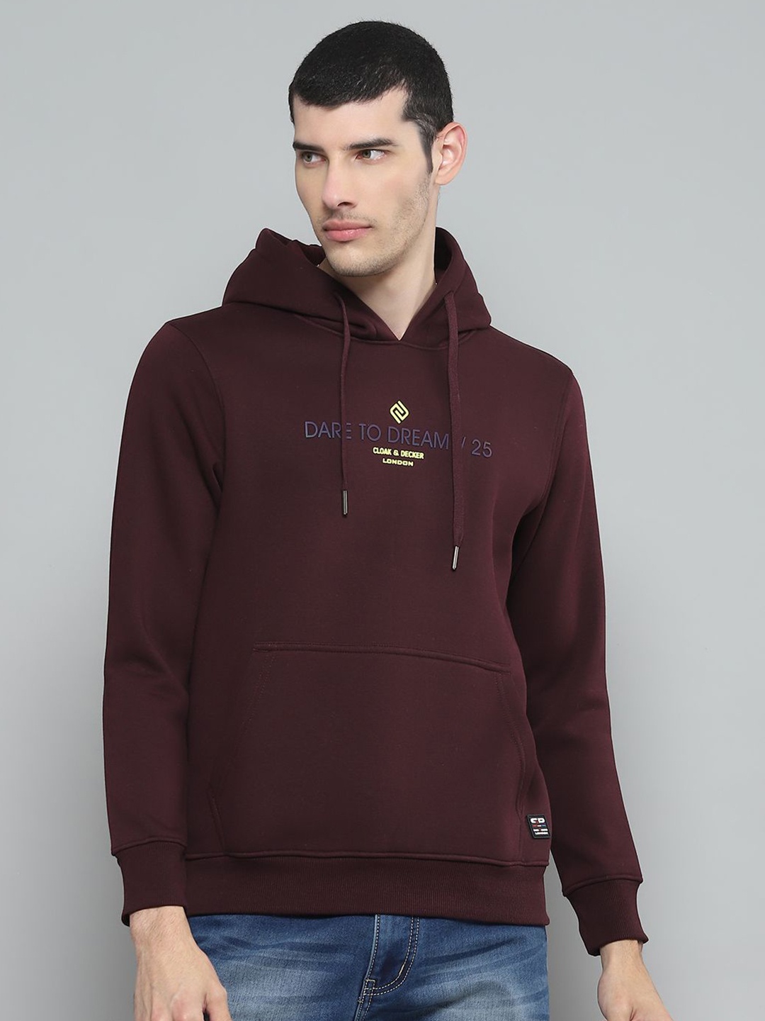 

Cloak & Decker Men Printed Hooded Sweatshirt, Maroon