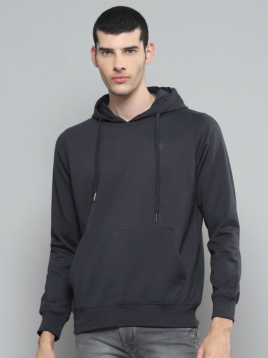 

Cloak & Decker Men Hooded Pullover Sweatshirt, Charcoal