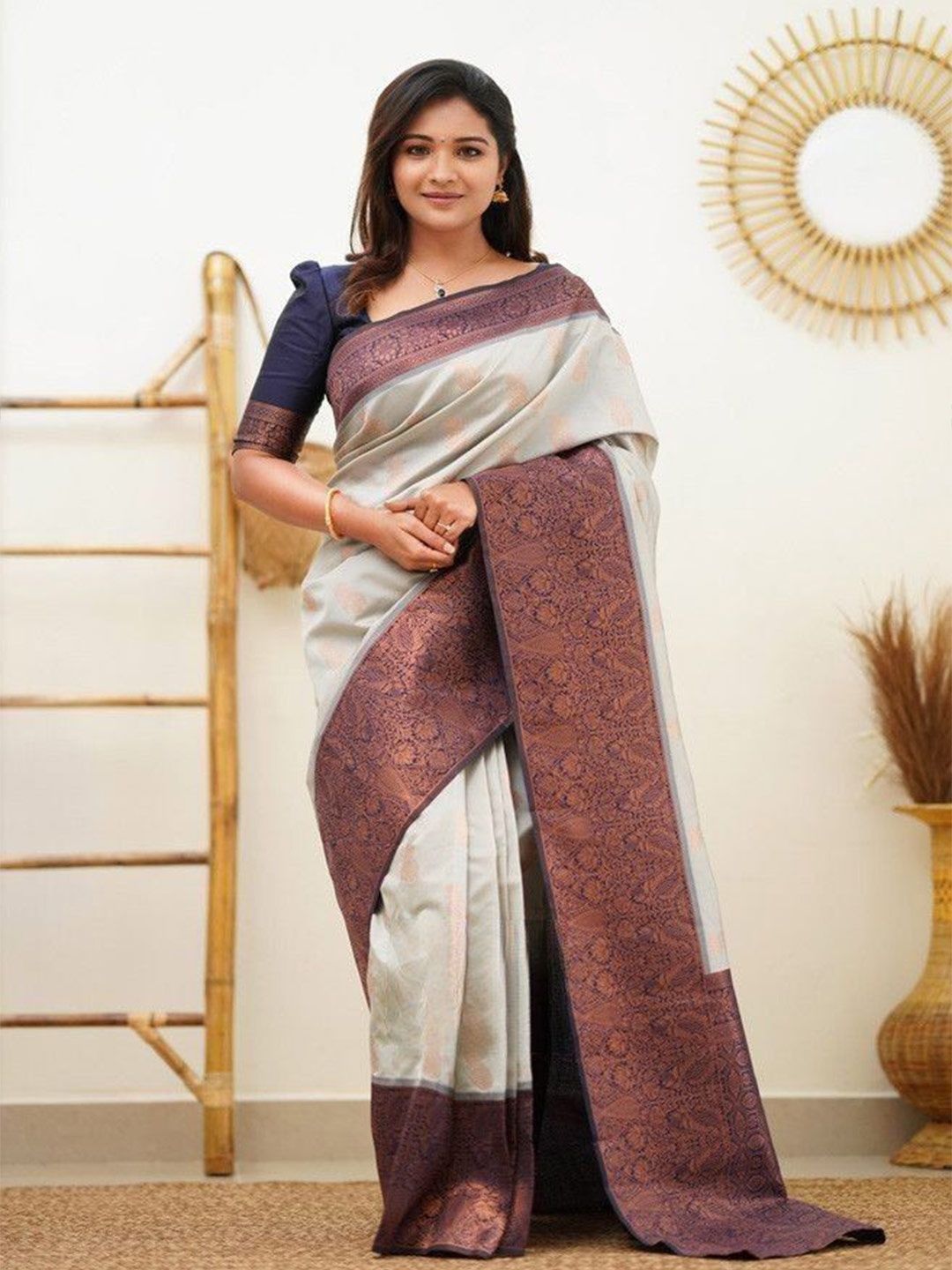 

Taslar Ethnic Motifs Zari Pure Silk Banarasi Saree, Grey