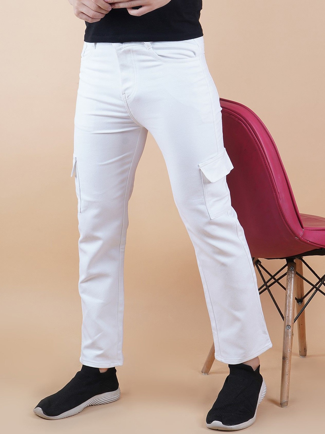 

COMFITS Men Classic Slouchy Fit Mid-Rise Jeans, White
