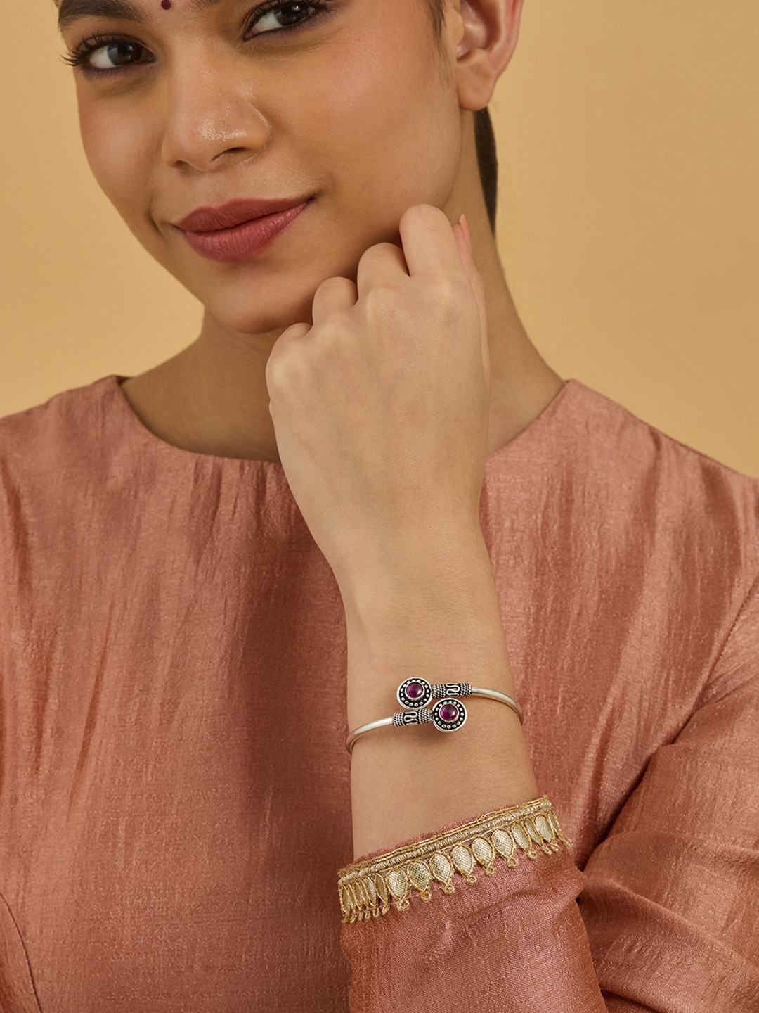 

Kushal's Fashion Jewellery Silver-Plated Artificial Stone Studded Kada Bangle