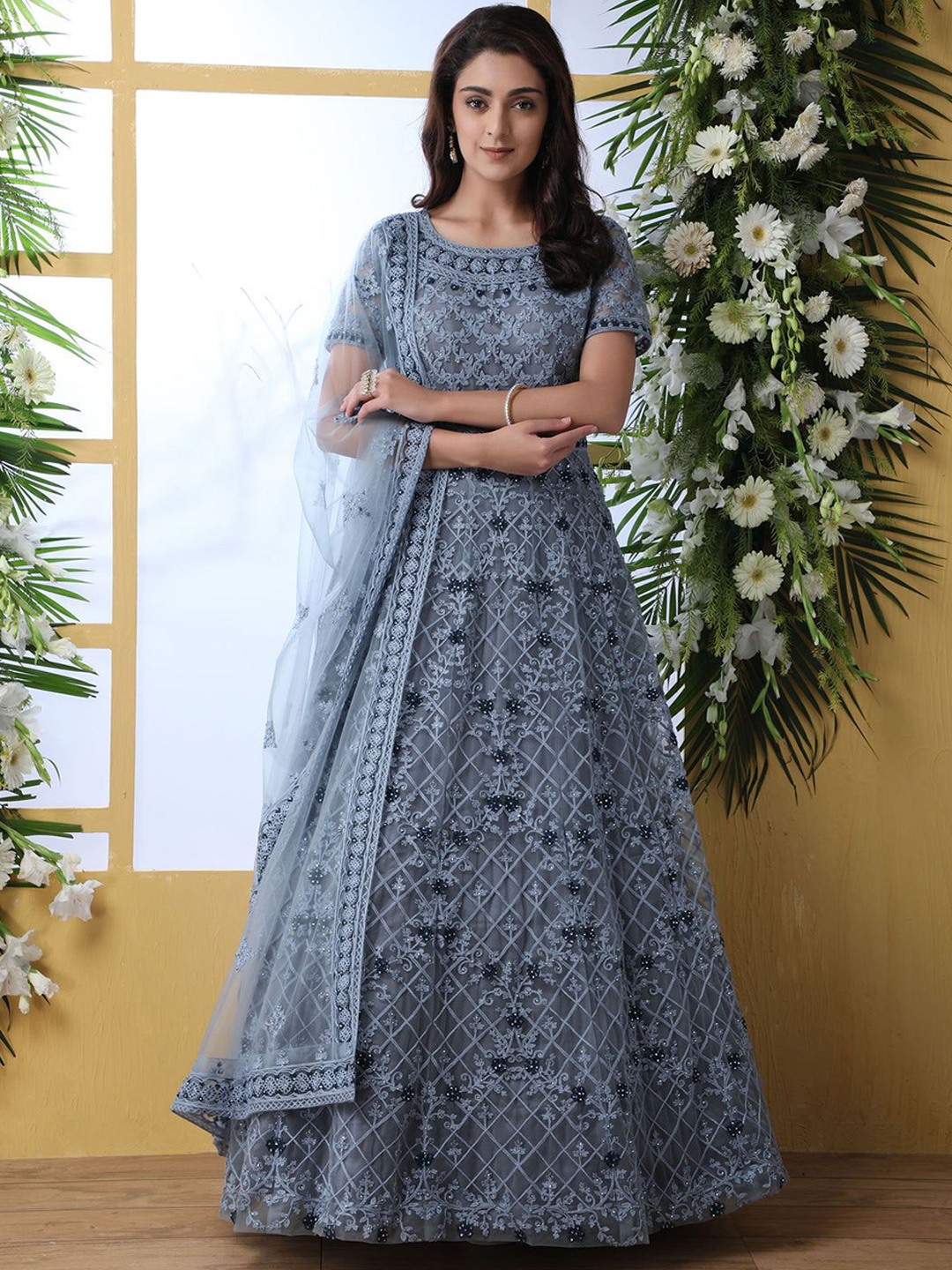 

APNISHA Floral Embroidered Net Semi-Stitched Gown With Dupatta, Grey