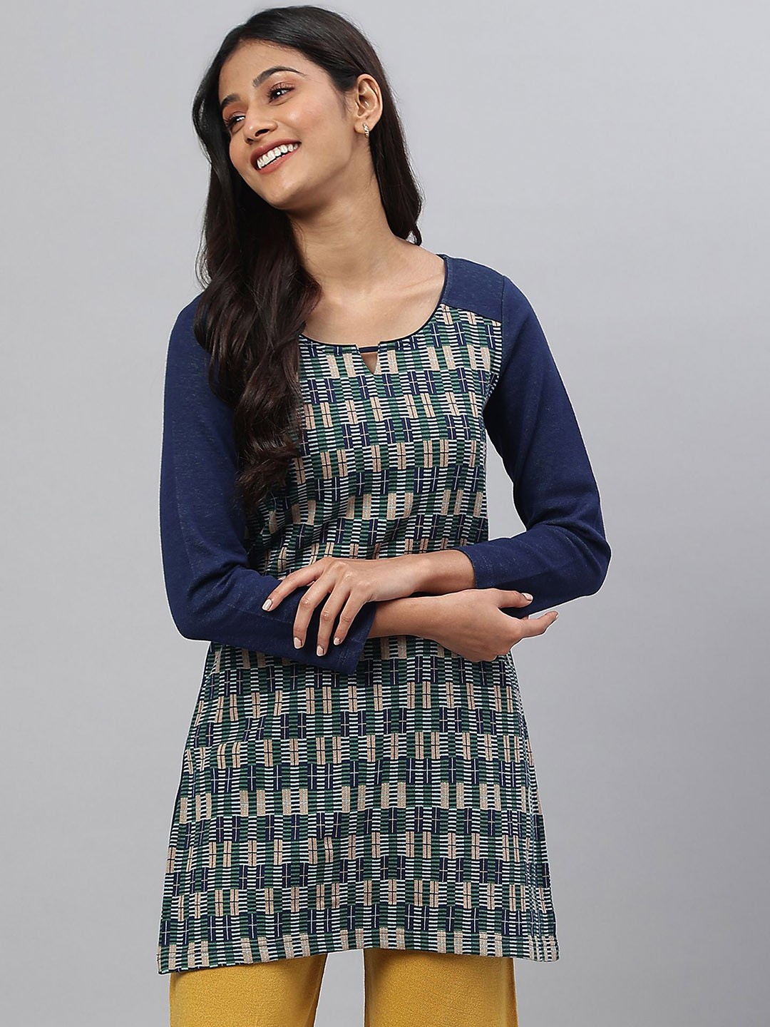 

AURELIA Geometric Printed Straight Kurta, Blue