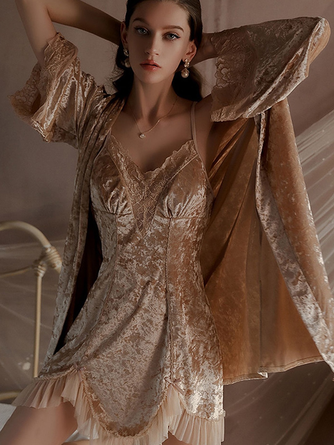 

LULU & SKY Shoulder Straps Nightdress With Night Robe, Beige