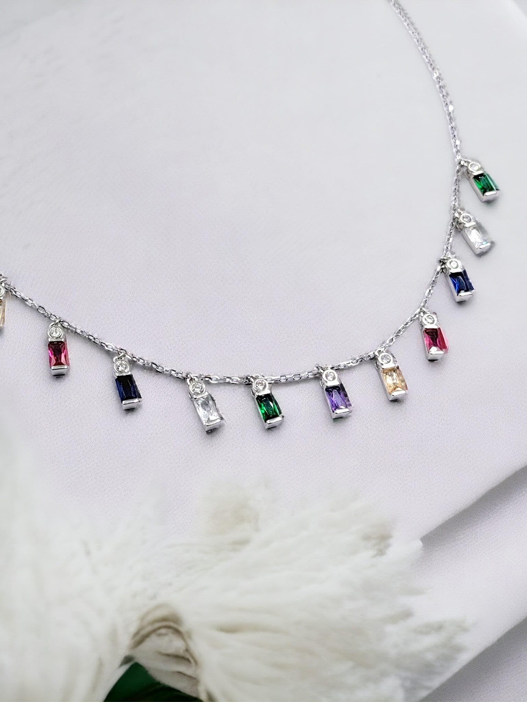 

AMONROO 925 Sterling Silver Rhodium-Plated CZ Studded Chain