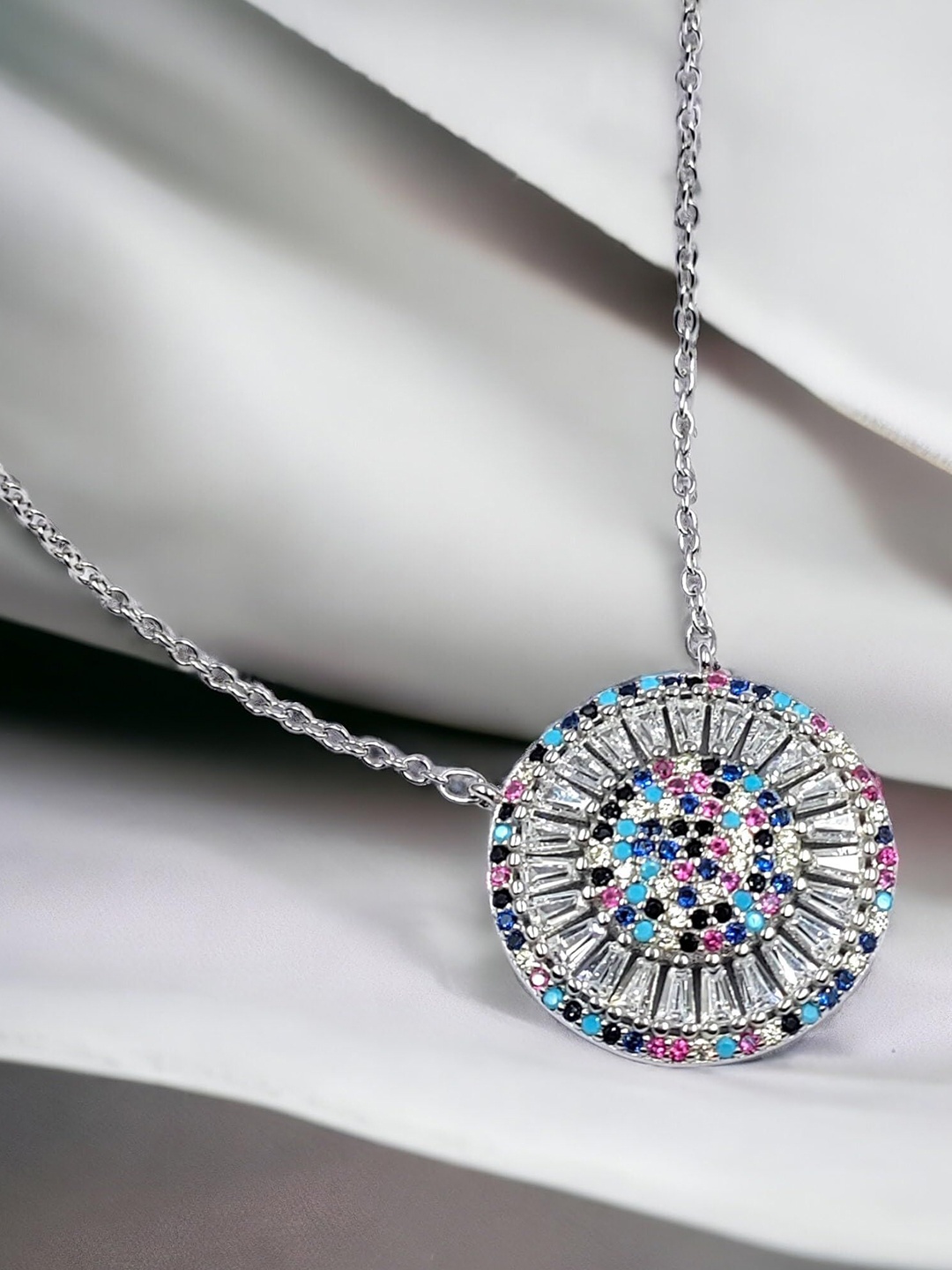 

AMONROO 925 Sterling Silver Rhodium-Plated CZ Studded Floral Sunflower Design Chain