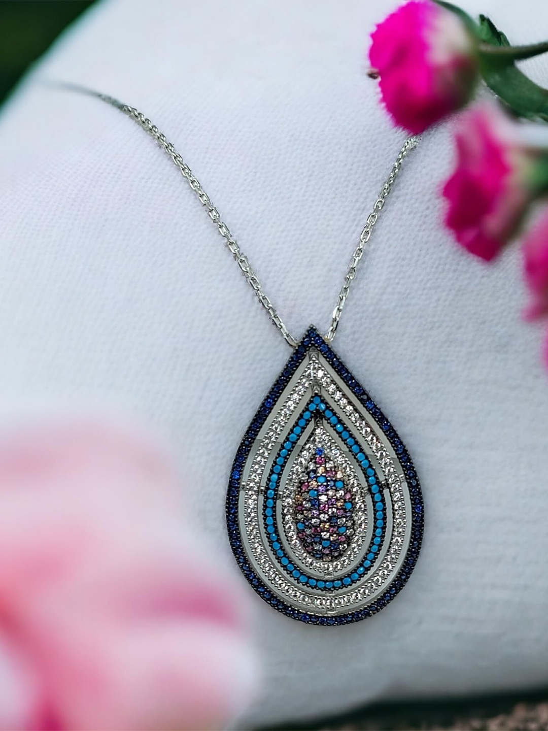 

AMONROO 925 Sterling Silver Rhodium-Plated CZ Studded Teardrop Pendant Chain