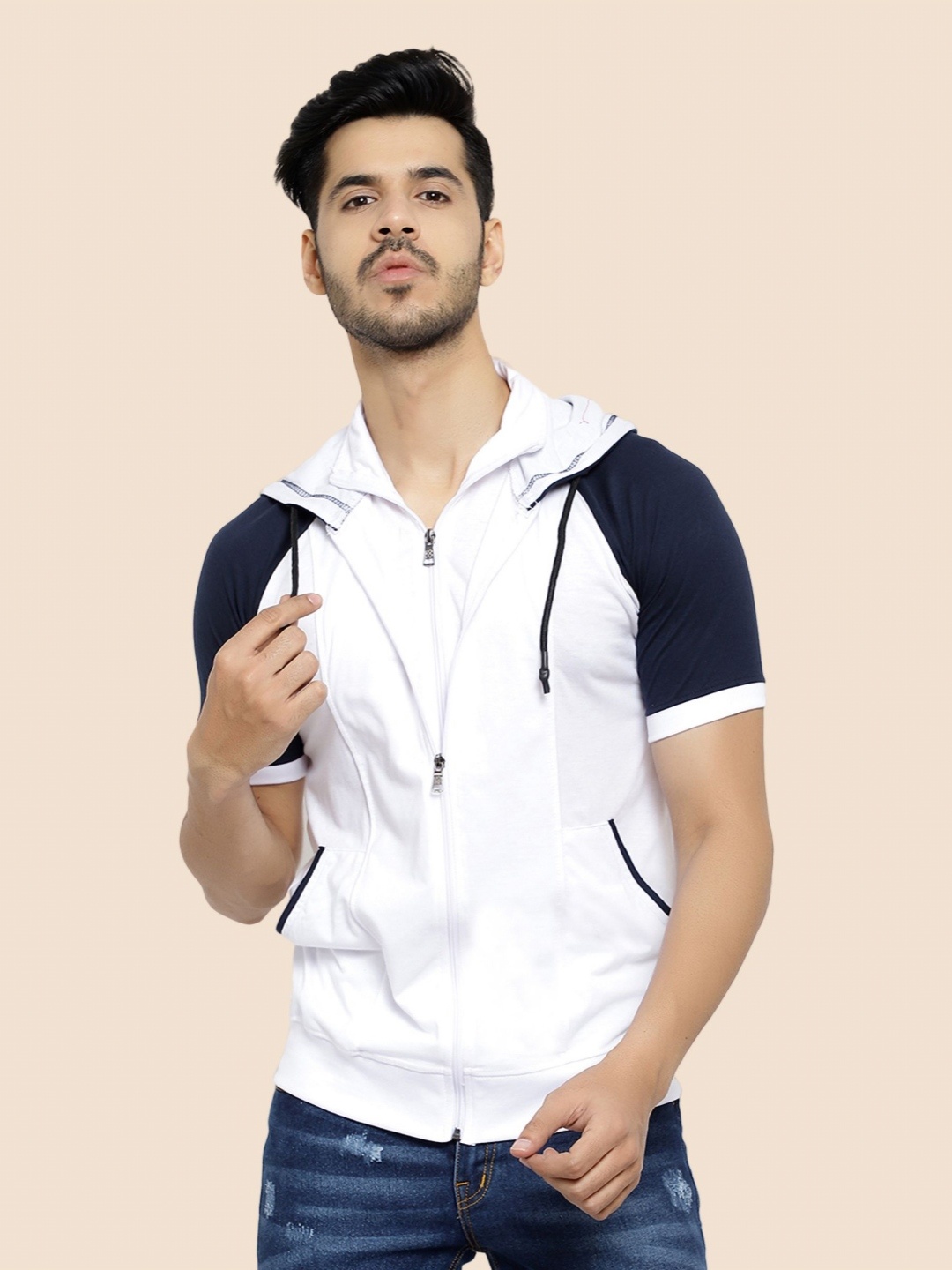 

Black Collection Men Colourblocked Hooded Raglan Sleeves Casual T-shirt, White