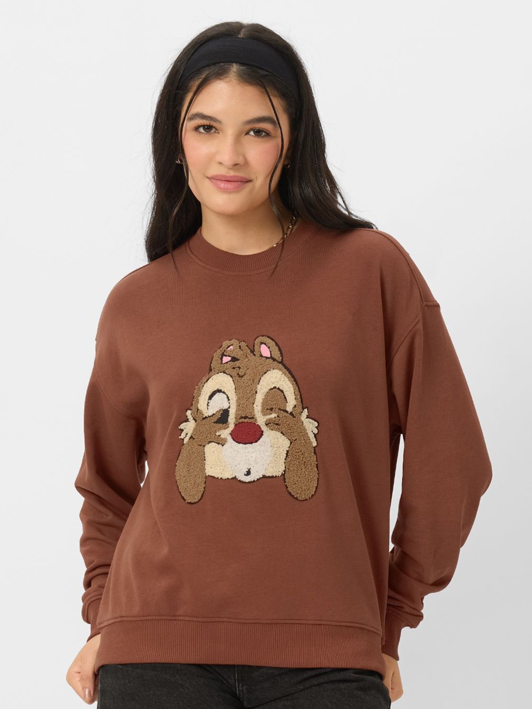 

The Souled Store Women Disney: Master Of Disaster Sweatshirt, Brown