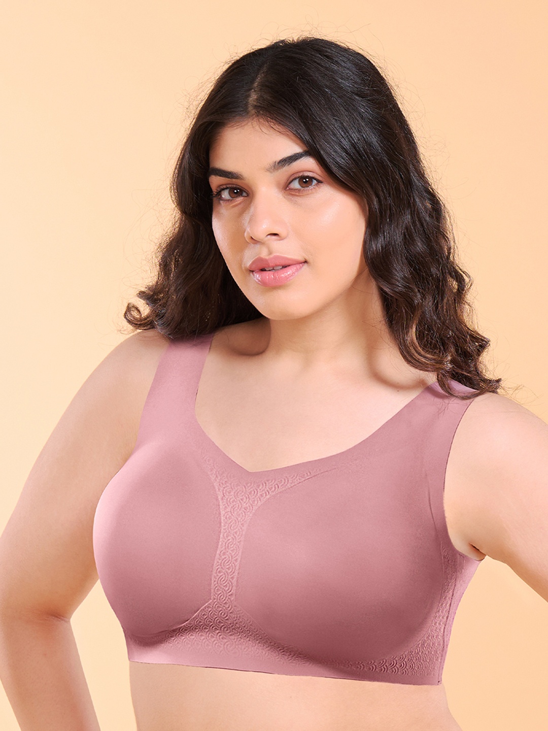 

Enamor Full Coverage Lightly Padded Bra, Rose