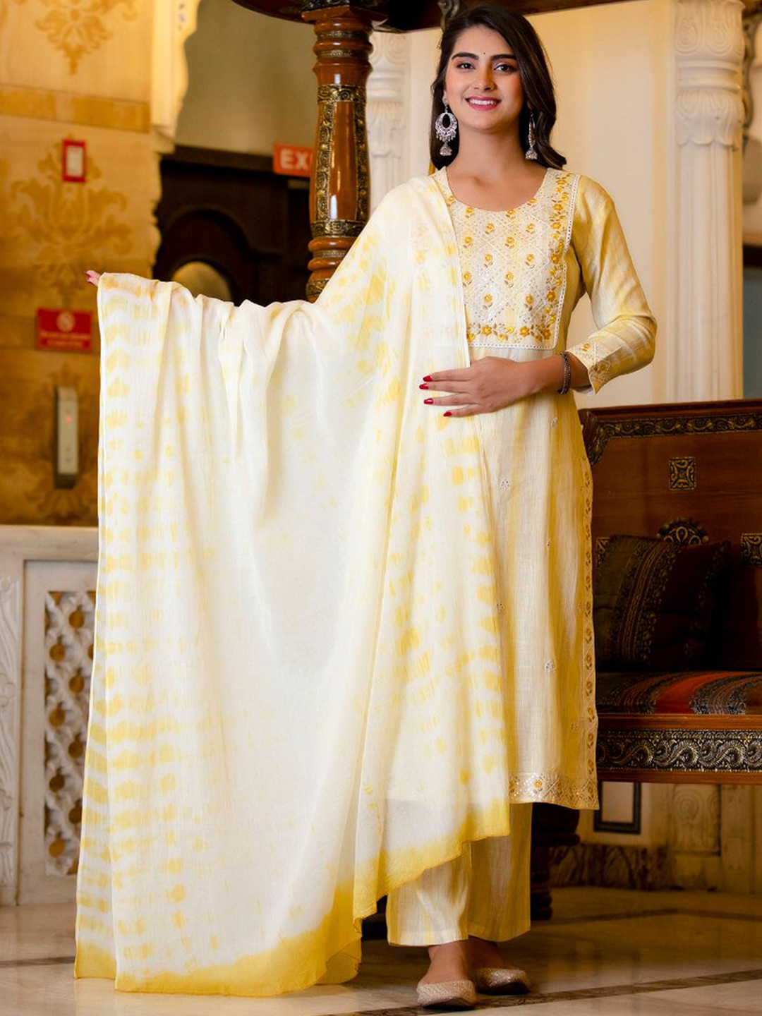 

KALINI Floral Embroidered Sequinned Straight Kurta With Trousers And Dupatta, Yellow