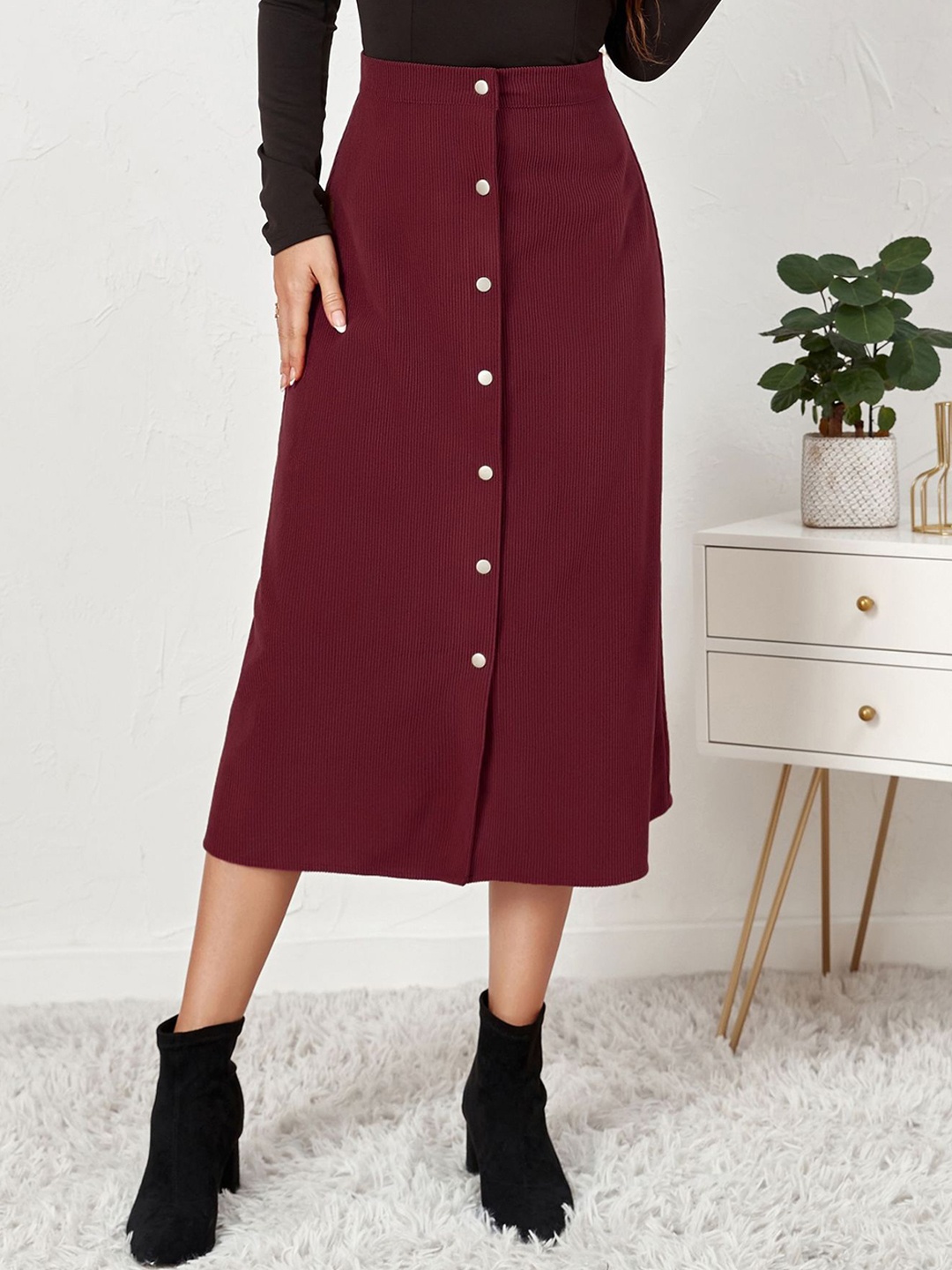 

StyleCast x Revolte Women Button Up A-Line Midi Skirt, Red