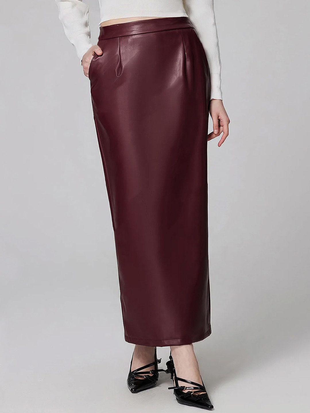 

StyleCast x Revolte Women Pencil Maxi Skirt, Burgundy