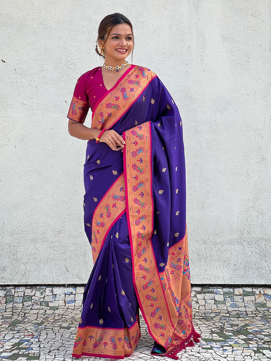 

Mitera Woven Design Zari Designer Paithani Saree, Violet