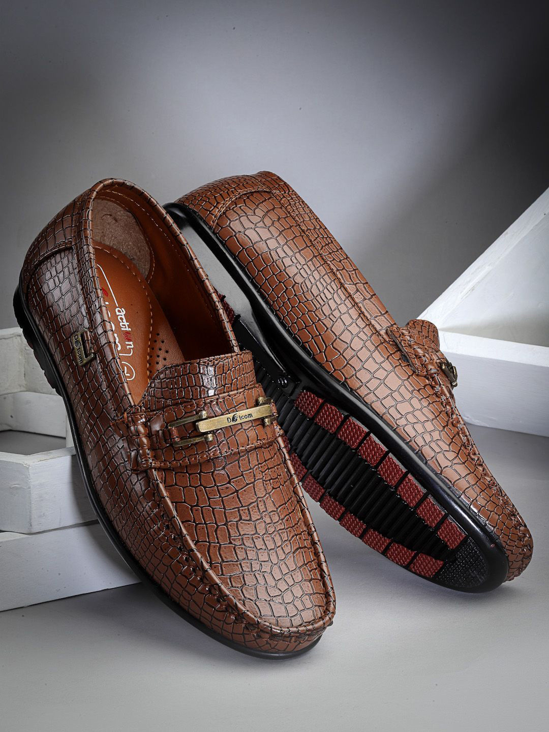 

Action Men Textured Slip-On Lightweight Loafers, Tan