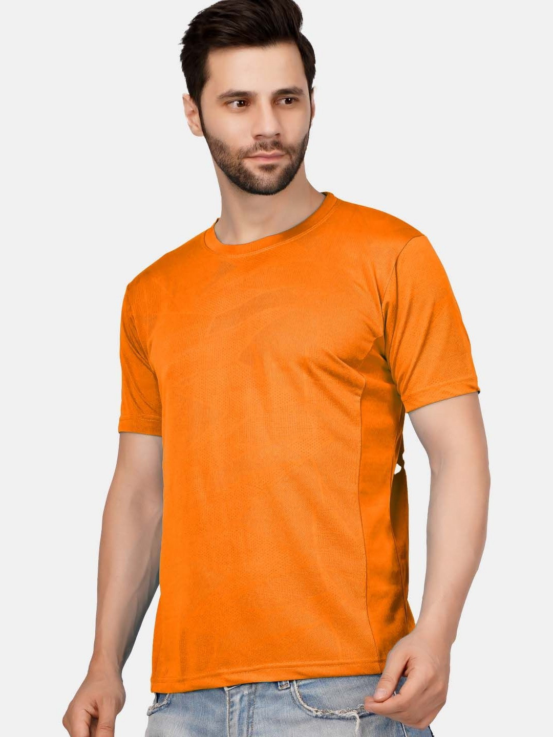 

Greylongg Men Solid Round Neck T-shirt, Orange