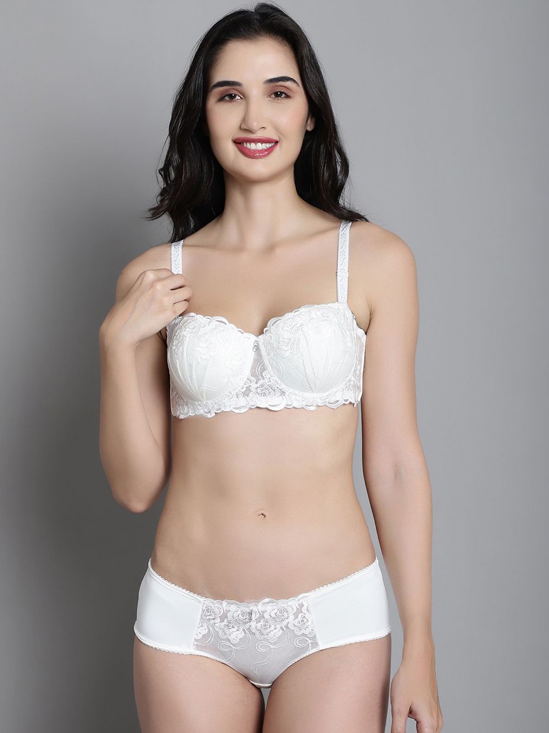 

MAKCLAN Women Self Design Lightly Padded Balconette Lace Lingerie Set, White