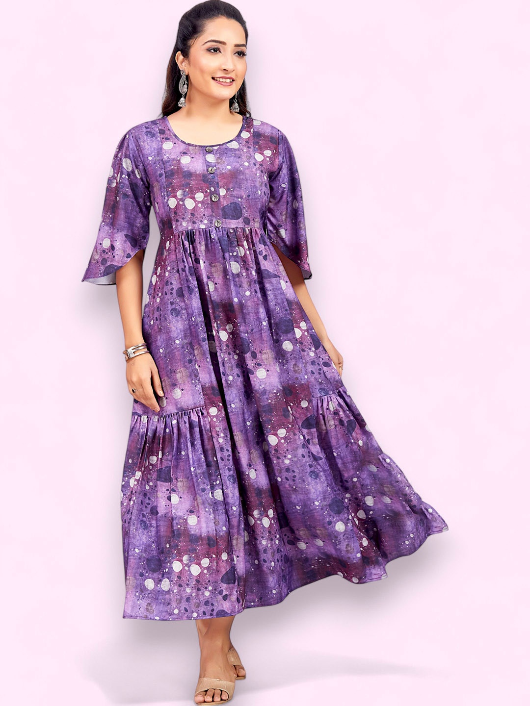 

PAMPER YOURSELF Women Floral Printed Sequinned Floral Anarkali Kurta, Purple