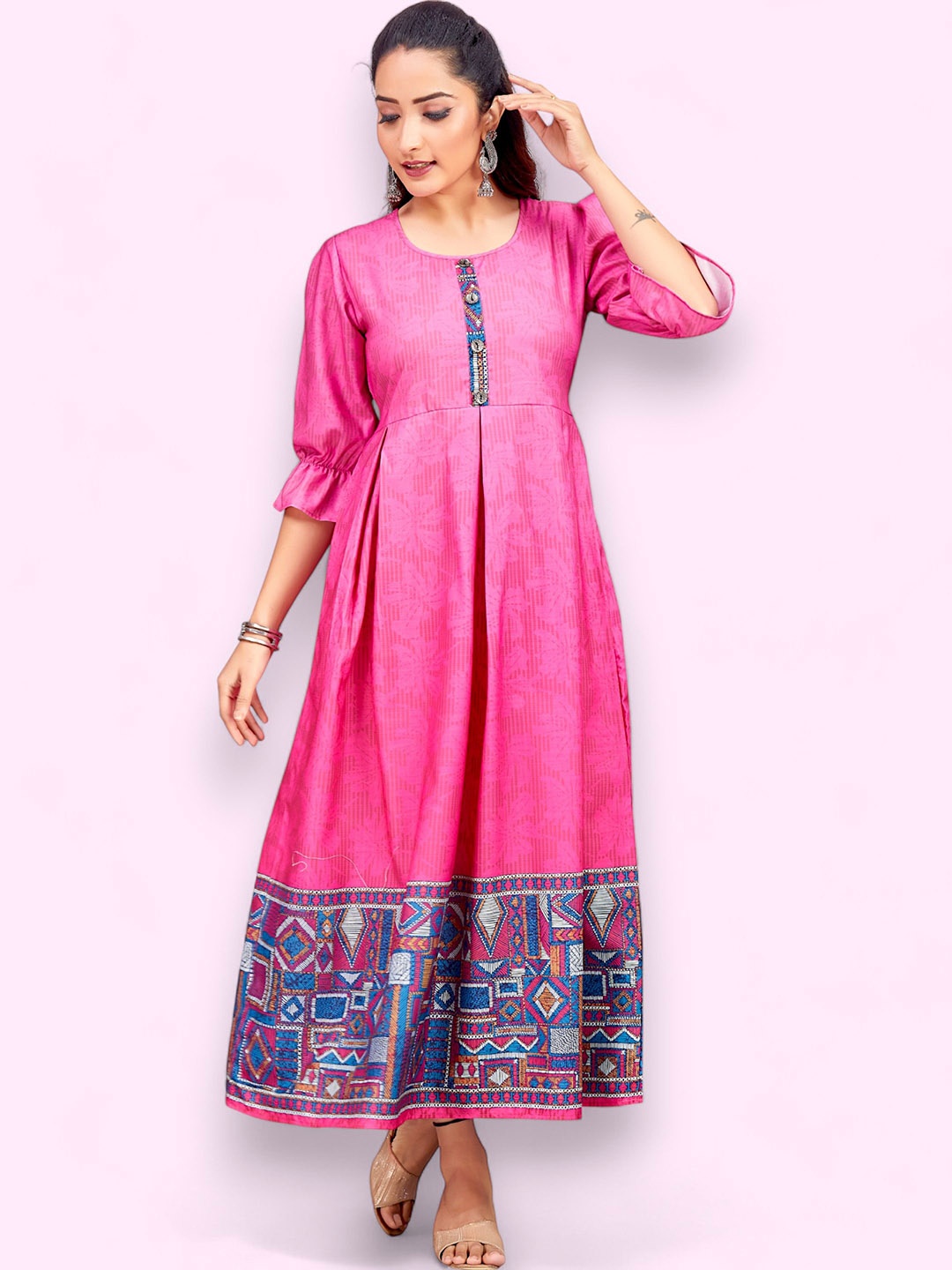 

PAMPER YOURSELF Women Floral Printed Floral Anarkali Kurta, Pink