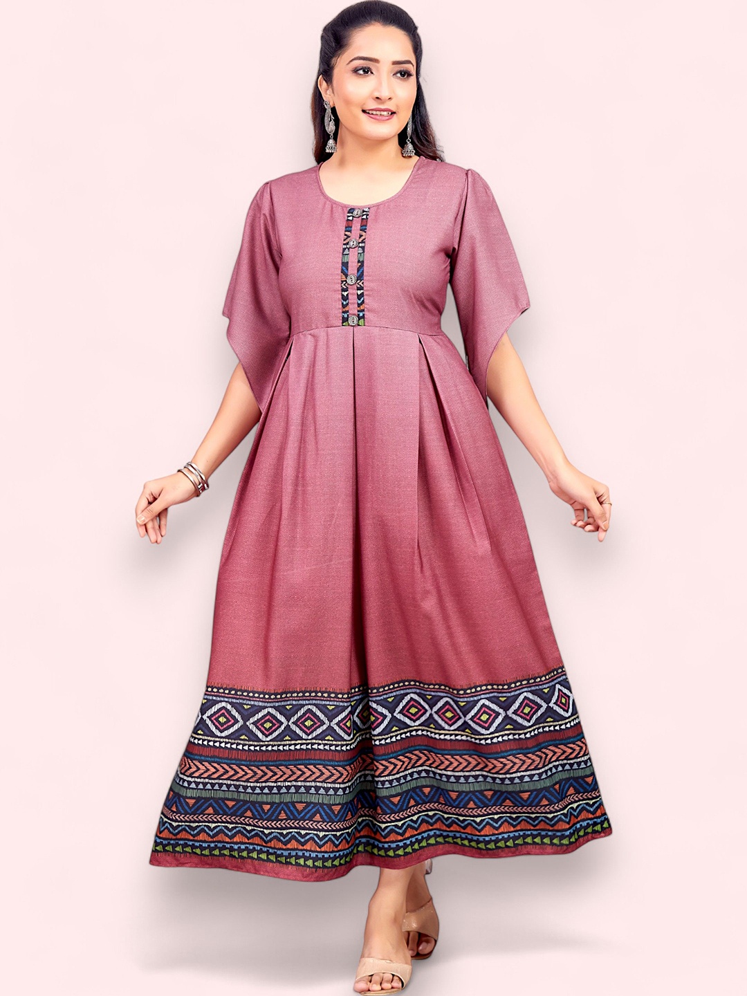 

PAMPER YOURSELF Women Floral Printed Mirror Work Floral Anarkali Kurta, Red