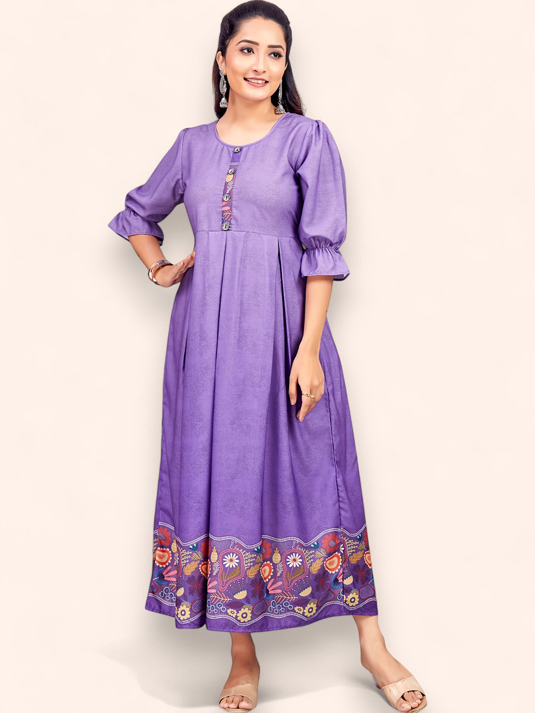 

PAMPER YOURSELF Women Floral Printed Gotta Patti Floral Anarkali Kurta, Purple