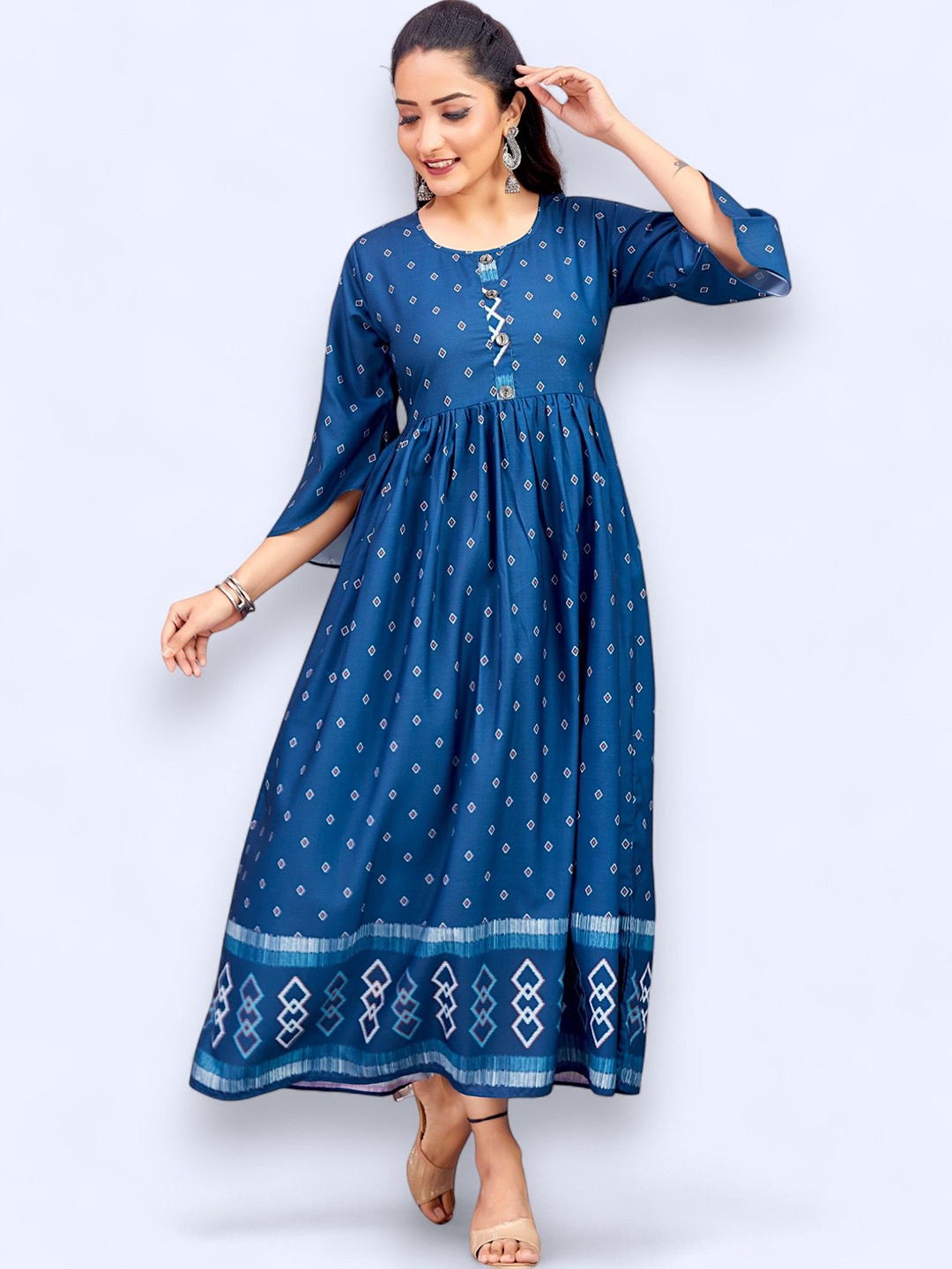 

PAMPER YOURSELF Women Floral Printed Floral Anarkali Kurta, Blue