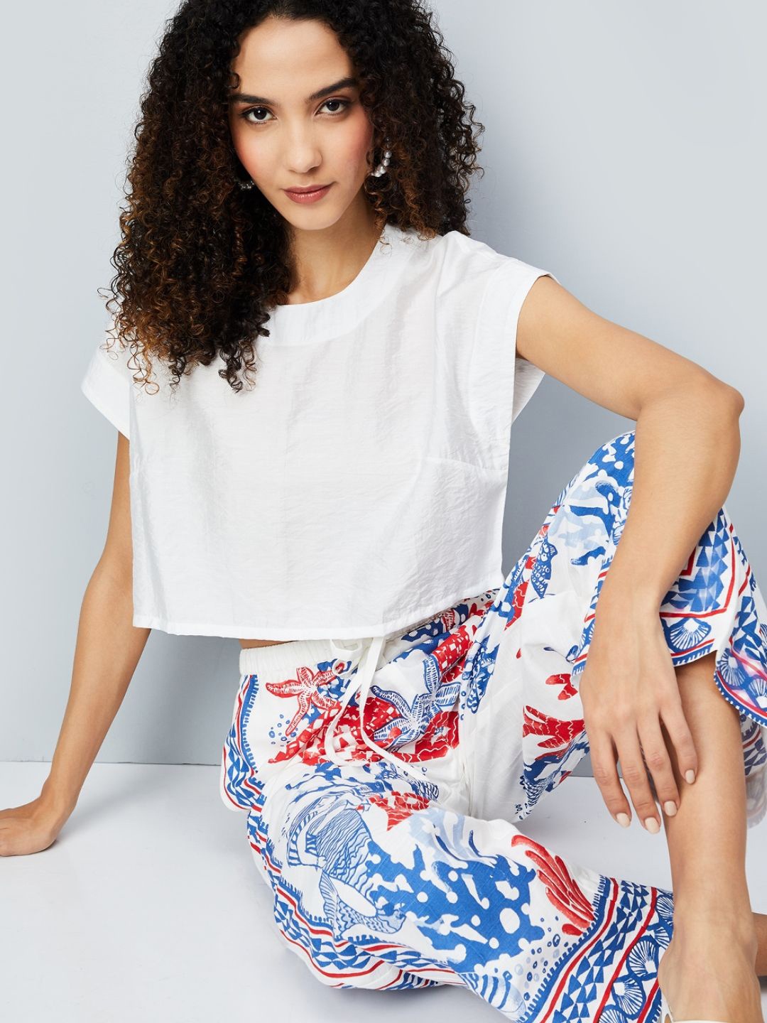 

max Extended Sleeves Boxy Top, Off white