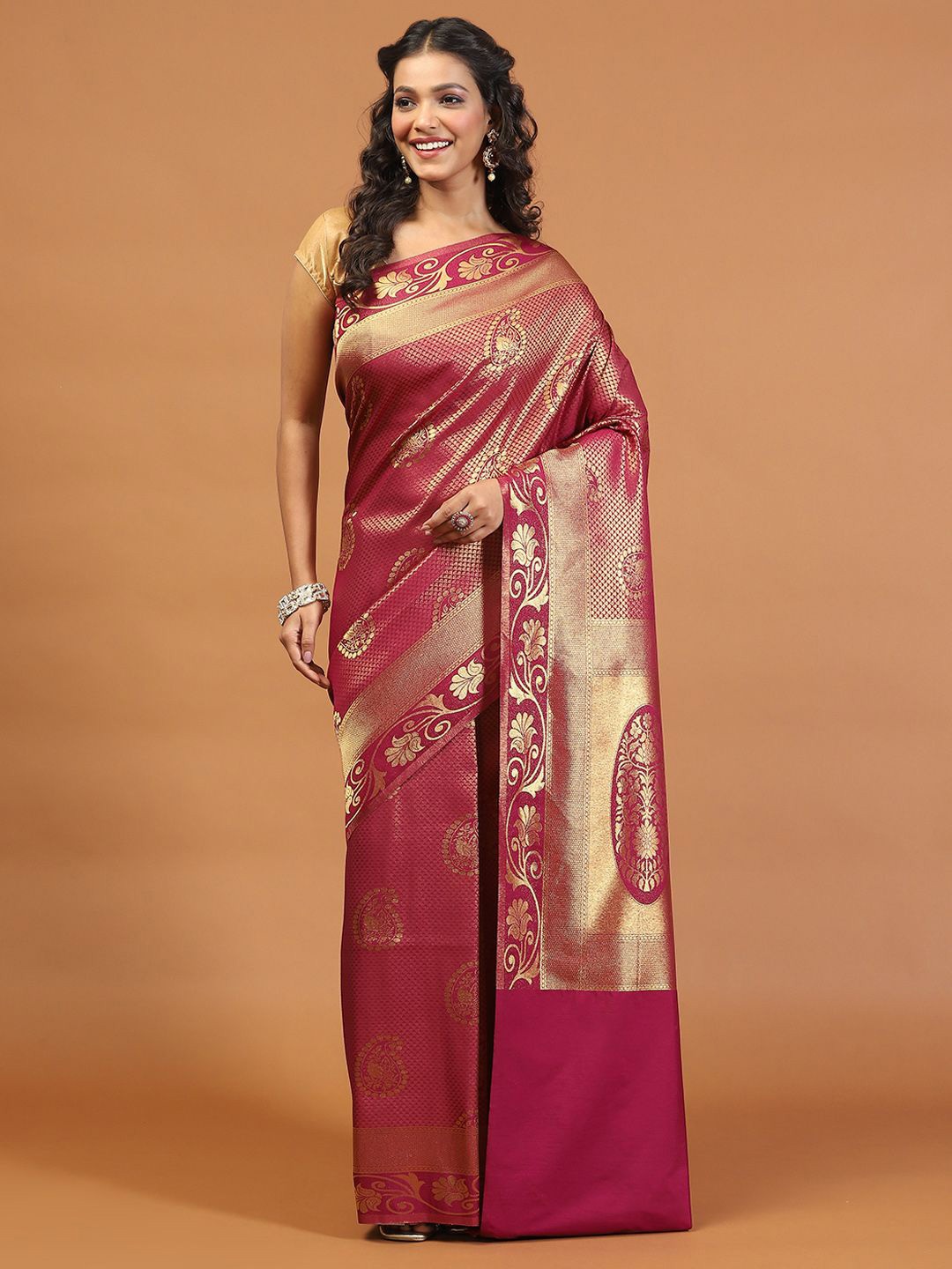 

Meena Bazaar Art Silk Saree, Burgundy