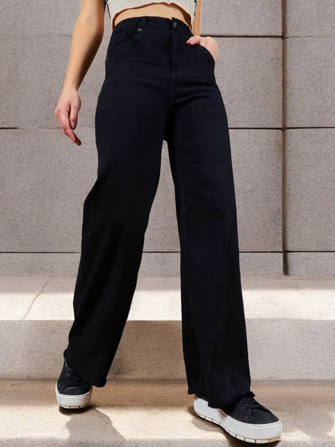 

DOLCE CRUDO Women Wide Leg High-Rise Heavy Fade Stretchable Jeans, Black
