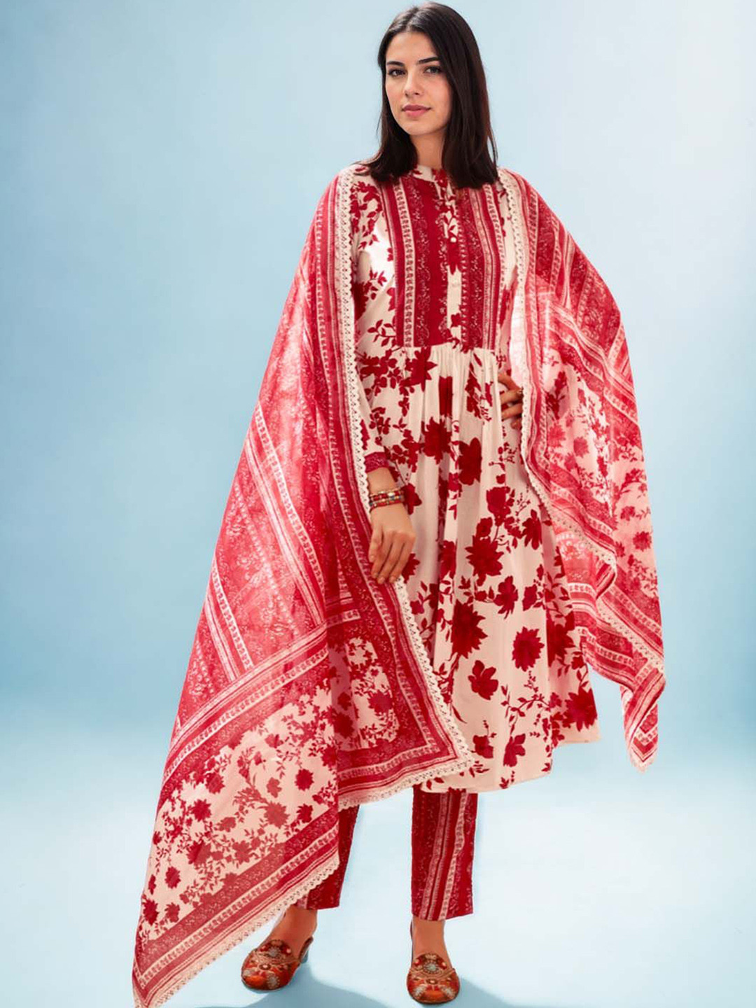 

sagarika Women Floral Printed Pleated Pure Cotton Kurta with Trousers & With Dupatta, Off white