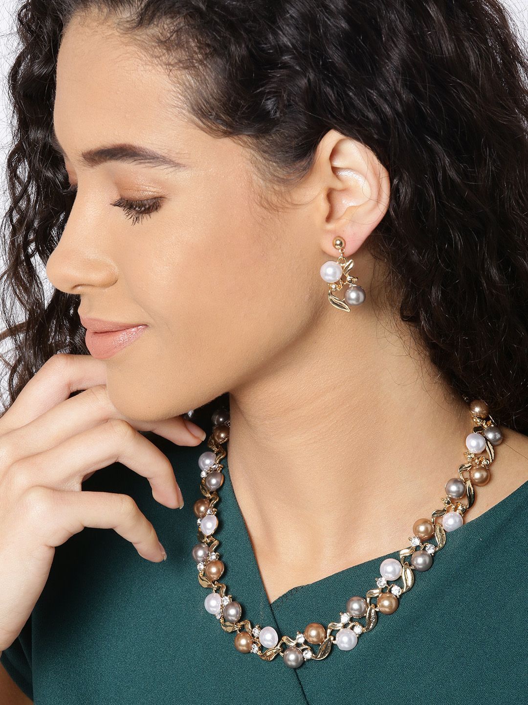 

DIVASTRI Gold-Plated Beaded Jewellery Set