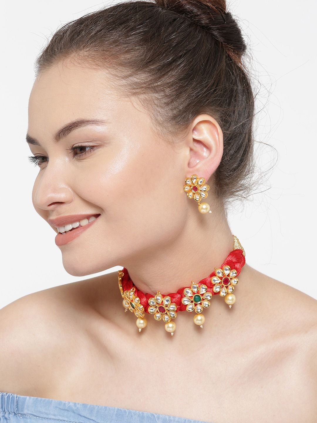 

DIVASTRI Gold-Plated Stone-Studded & Beaded Jewellery Set