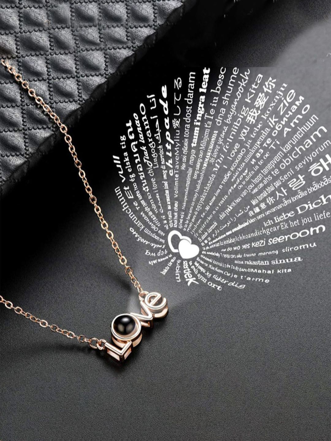 

DIVASTRI Gold-Plated Contemporary Pendants