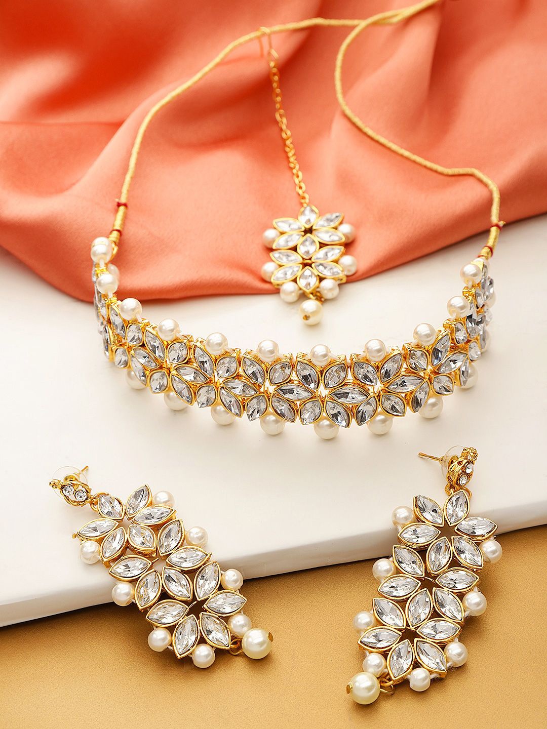 

DIVASTRI Gold-Plated Stone-Studded & Beaded Jewellery Set