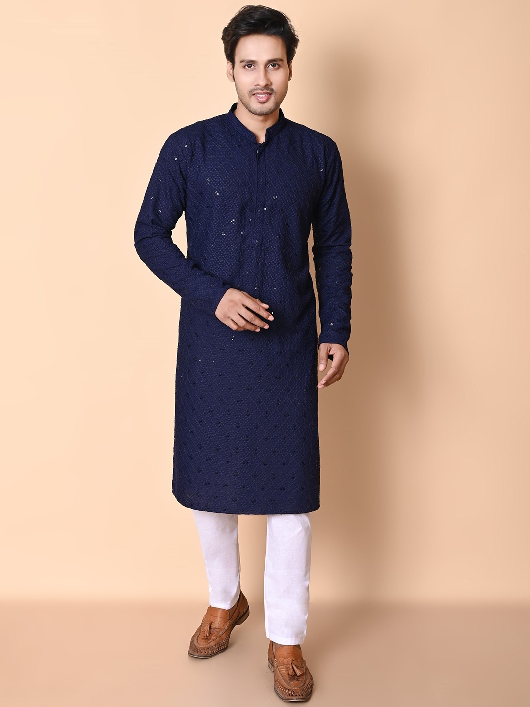 

BAESD Men Embroidered Regular Sequinned Kurta with Pyjamas, Navy blue