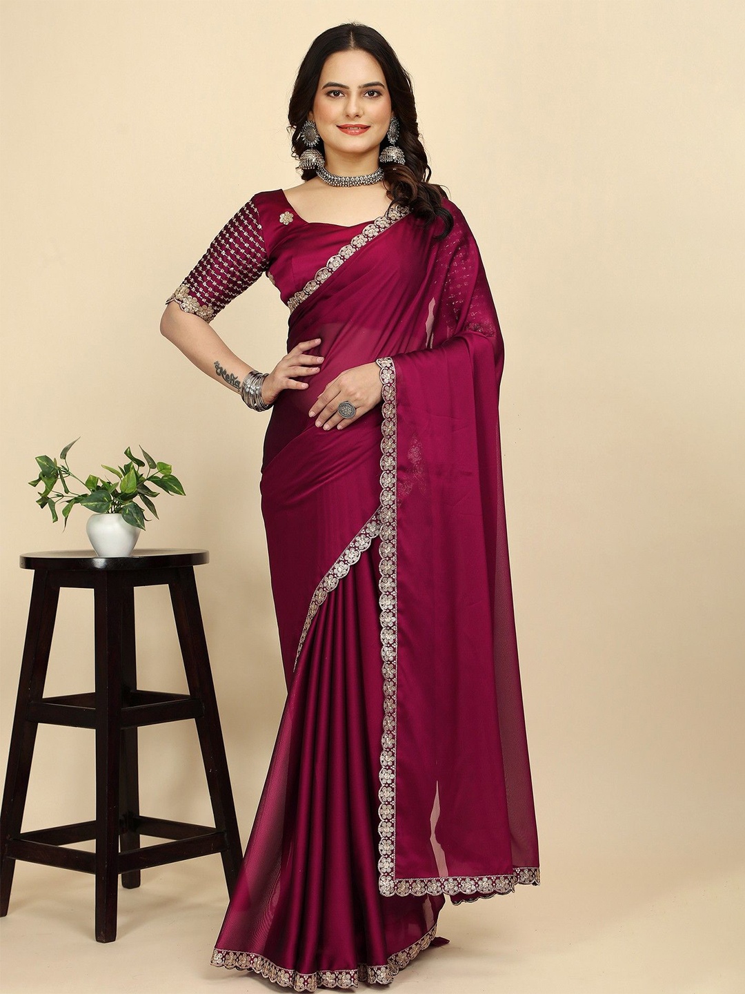 

K 5 Fashion Embroidered Pure Chiffon Saree, Maroon